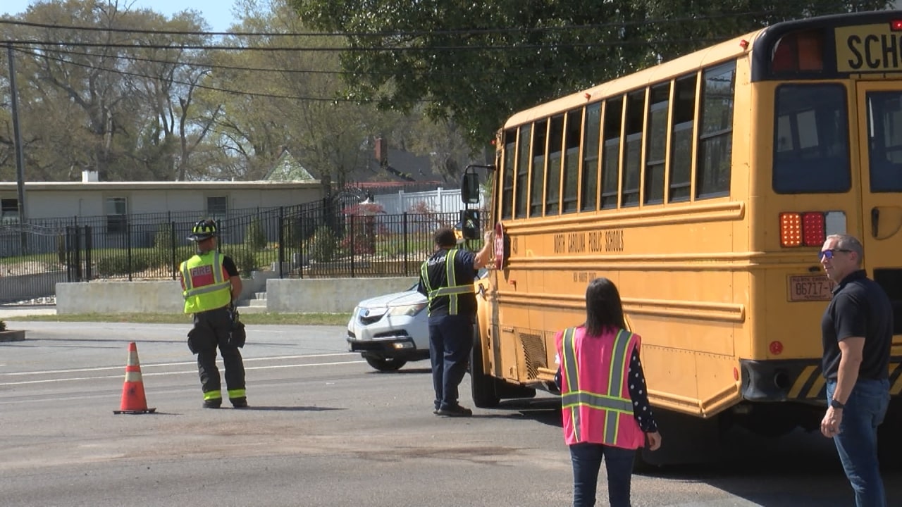 Car crashes into New Hanover County School bus WWAYTV3