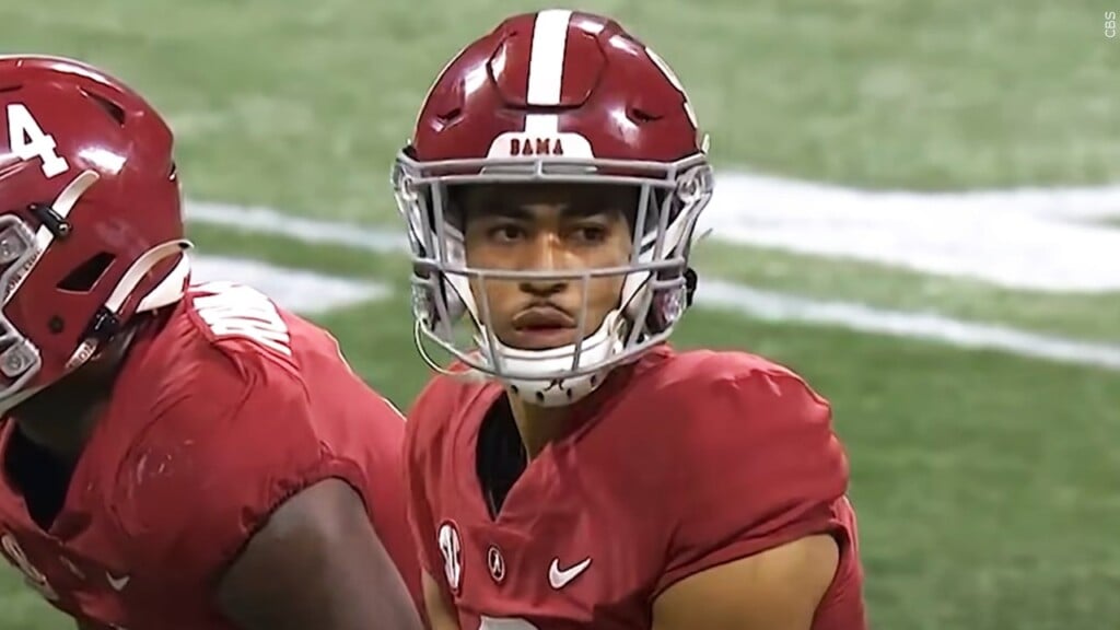 Bryce Young, winless Panthers visit Tua Tagovailoa's Dolphins in former  Alabama QBs' first matchup