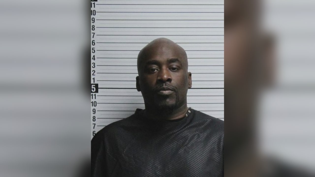 Winnabow man charged with indecent liberties with a child - WWAYTV3