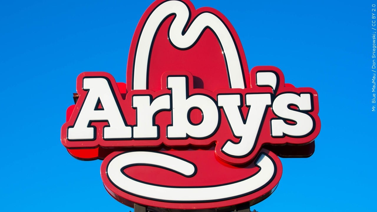 Mom who died in Arby's freezer "beat her hands bloody" trying to escape, according to lawsuit - Vimarsana News