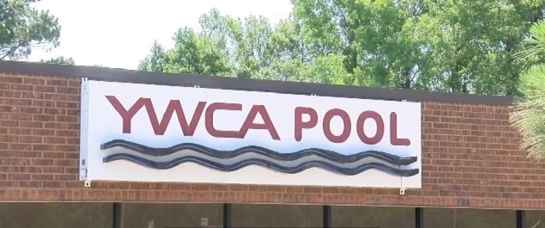 YWCA hosts swim lessons