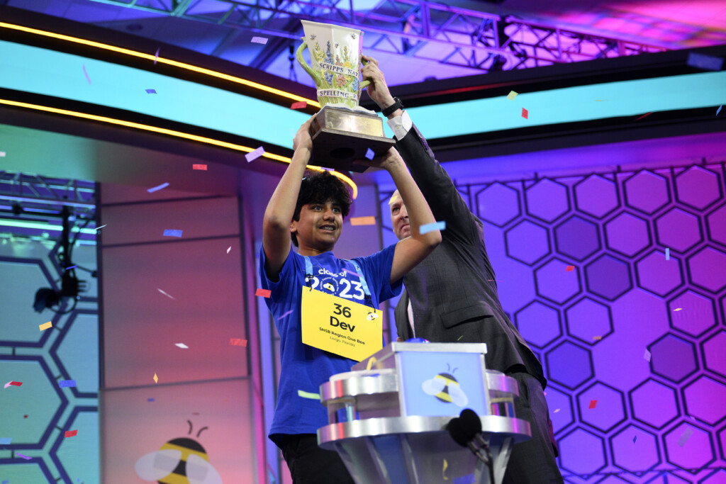 Aptopix Spelling Bee