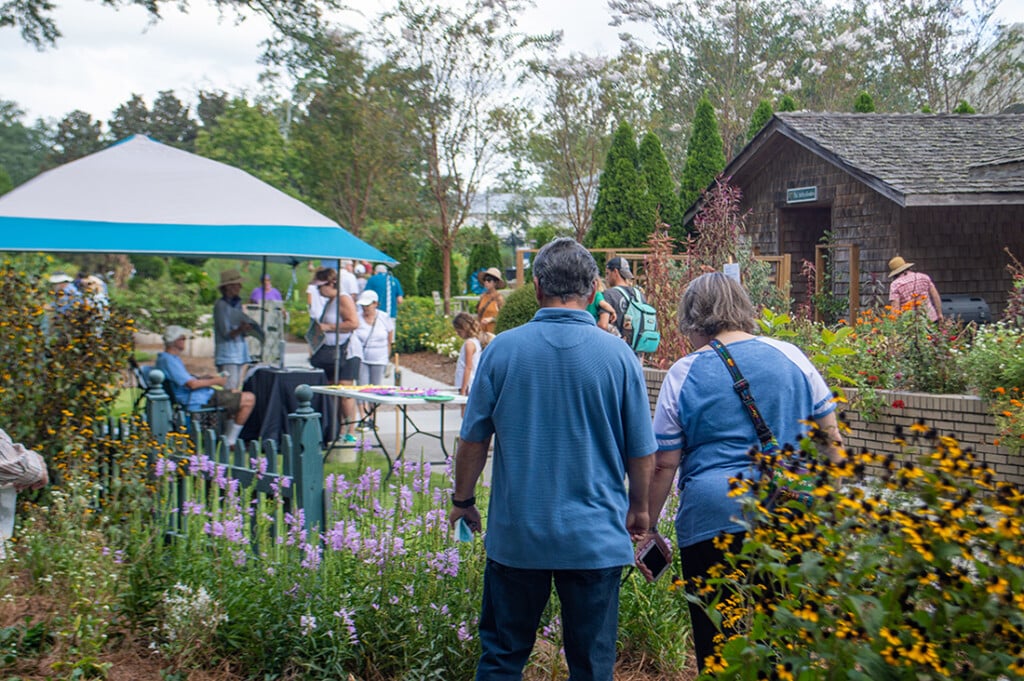 Visitors To The Arboretum Native Plant Demonstration Garden Can See Native Plants In Place And Get Gardening Tips From Exhibitors Photo By Shelby Diehl 1292