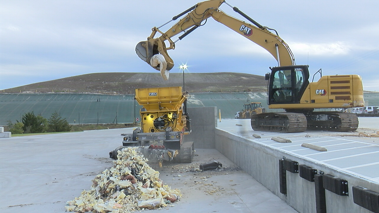 New Hanover County Landfill cuts ribbon on new Customer Convenience ...