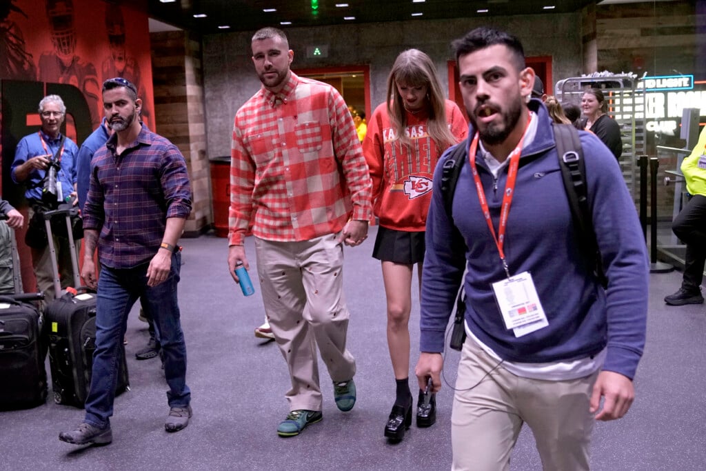 Taylor Swift Travis Kelce