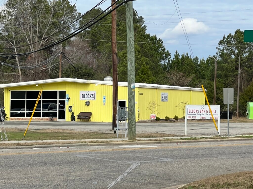 Block's Bar and Grill in Whiteville