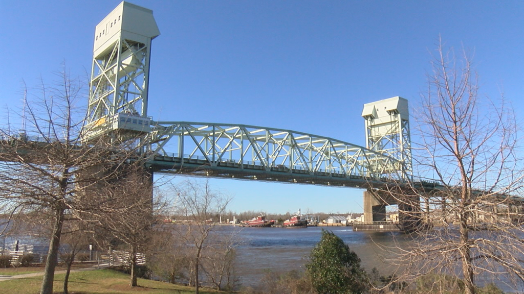 Work on the Cape Fear Memorial Bridge’s eastbound lanes began at 7 p.m. on Monday. (Photo:Nate Mauldin/WWAY News