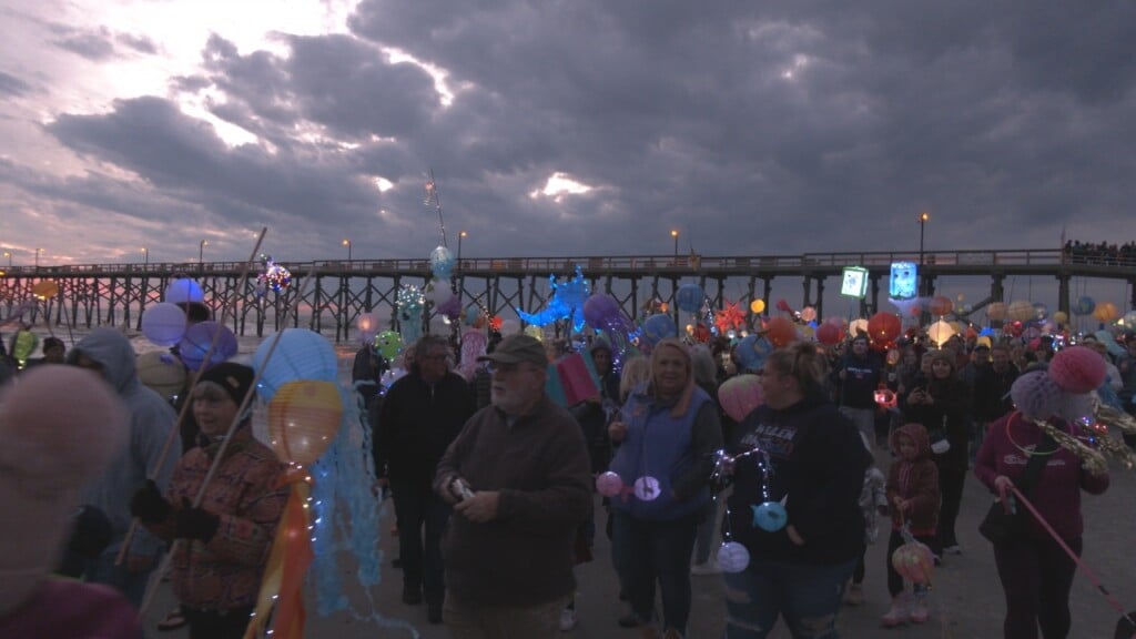 Oki Lantern Parade
