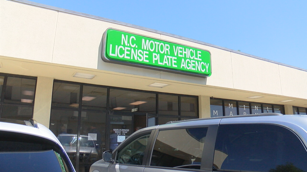 Waiting at the DMV—it's a necessary task that many people dread—but we wanted to find out why some locations in the Cape Fear have been seeing lines out the door. (Photo:Nate Mauldin/WWAY)