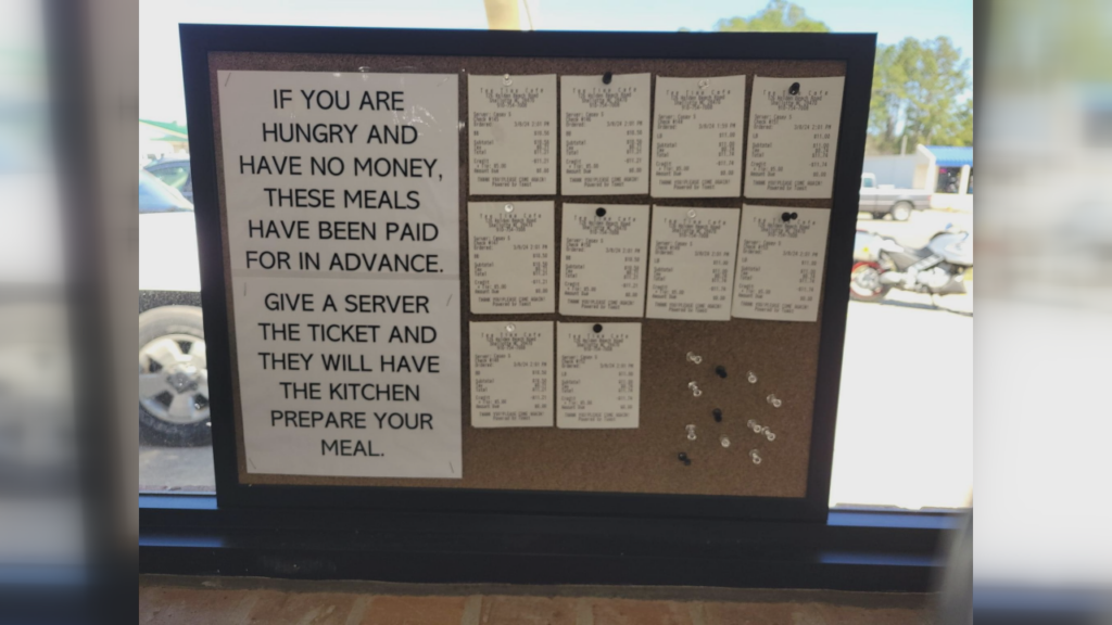 A restaurant is pioneering ways to pay it forward, (Photo: Tee-Time Cafe's Facebook Page).