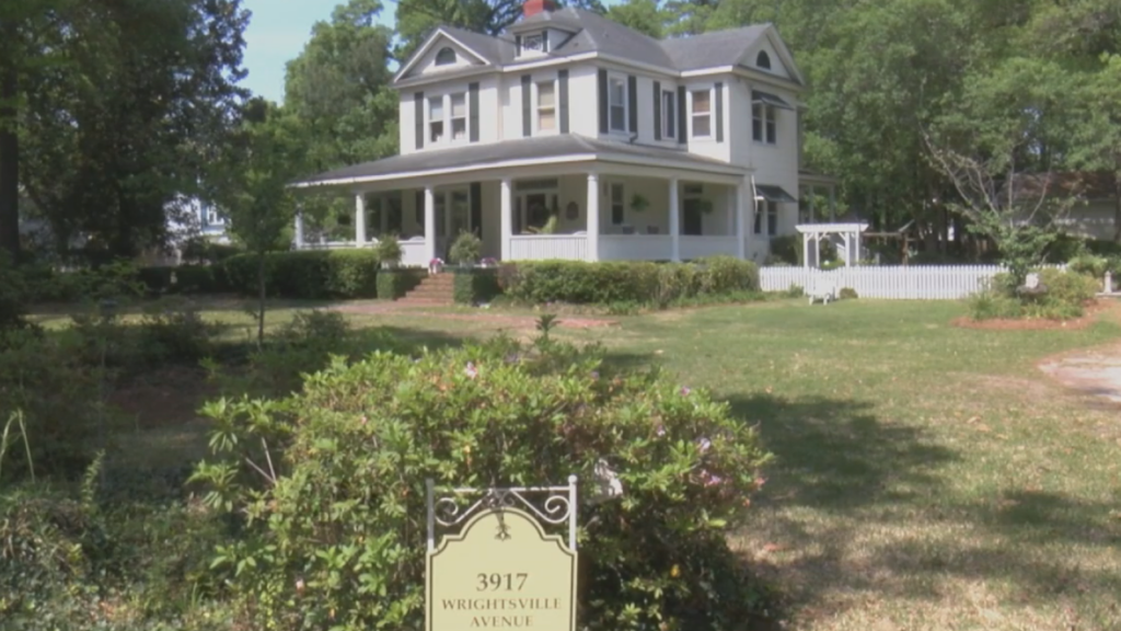 The owners of a historic home in Wilmington are taking action after learning they're at risk of losing part of their property so the city can install sidewalks, (Photo: Emily Andrews/WWAY News).