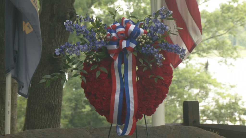 The ceremony hosted a singing of the national anthem, veteran speakers, and the placing of a memorial wreath. (Photo: Nate Mauldin/WWAY)