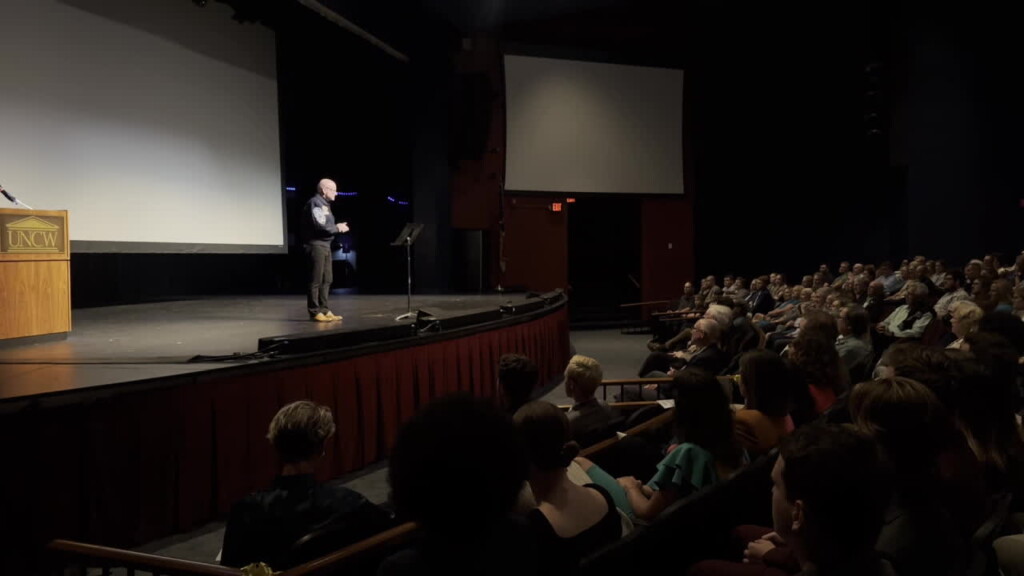 Former Nasa Astronaut Scott Kelly Gives Remarks At Uncw's Dare To Learn Lecture Series