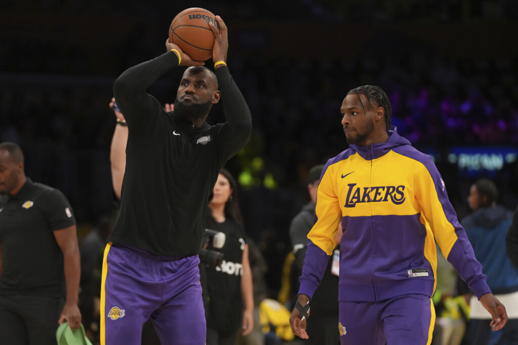 Timberwolves Lakers Basketball