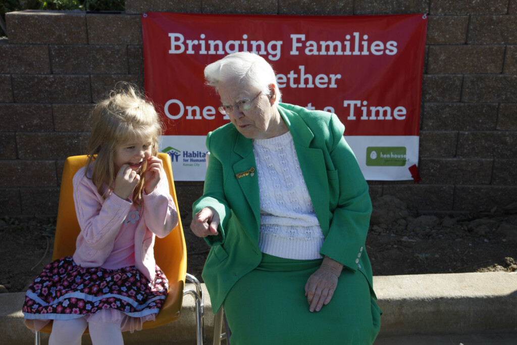 Marion Landess, Alexis Heckeroth