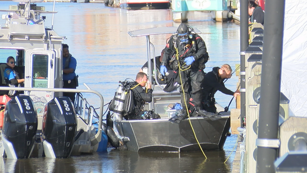 NHC Sheriff's Office Divers and Wilmington Police