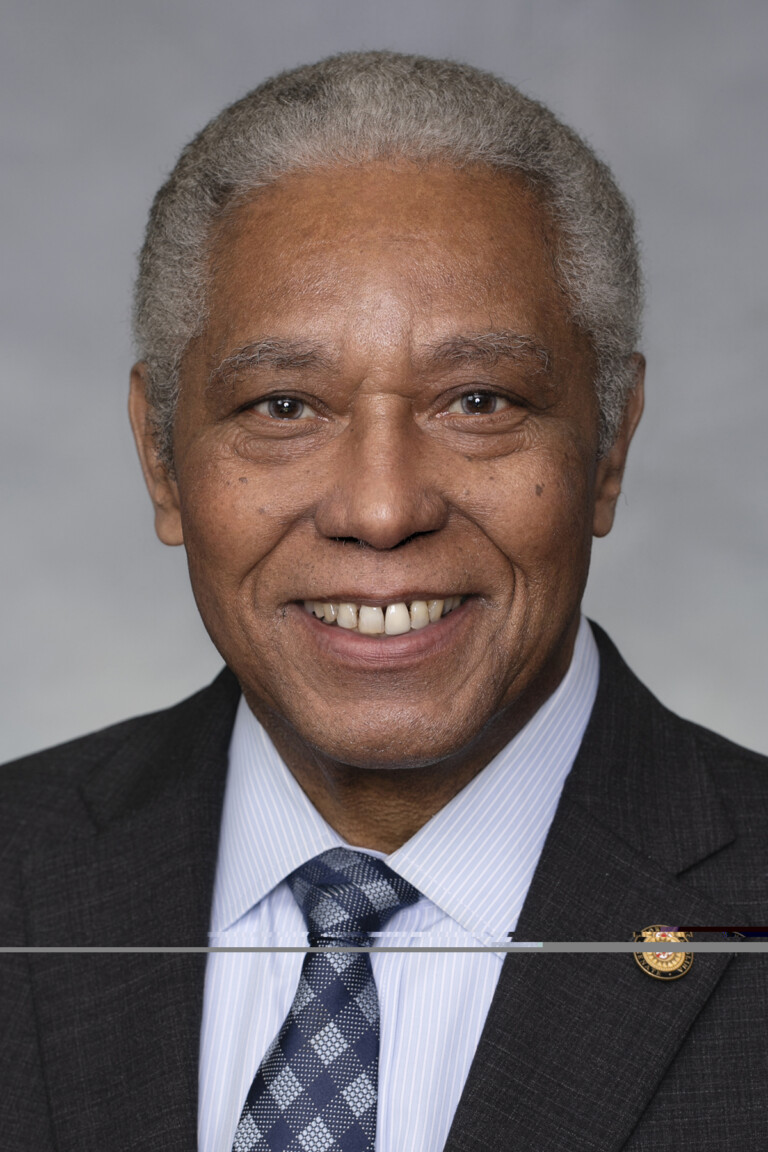 Sen Dan Blue
