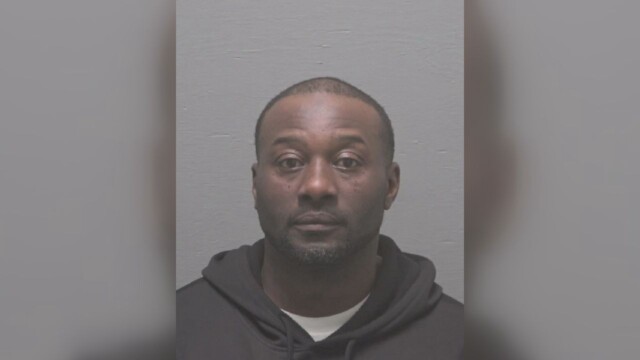 Wilmington man facing drug charges following traffic stop - WWAYTV3