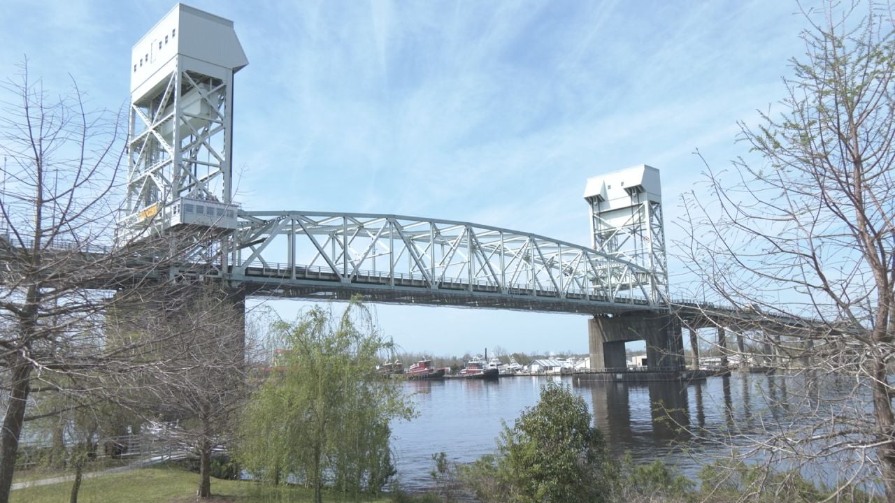 wwaytv3.com - Conor Doherty - Cape Fear Memorial Bridge replacement topic of discussion at Wilmington Business Journal breakfast