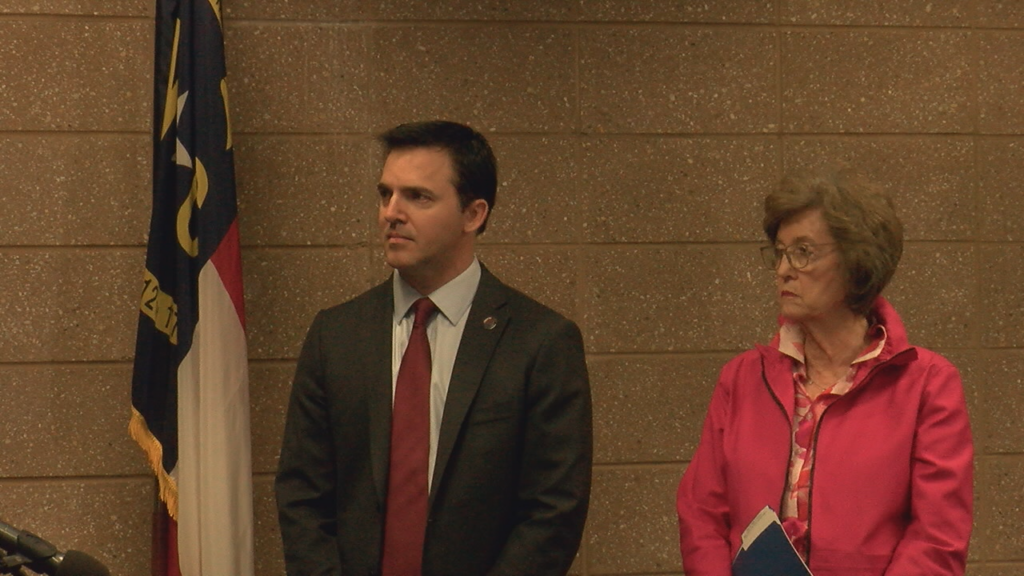 Ag Jeff Jackson And Sec Of State Elaine Marshall