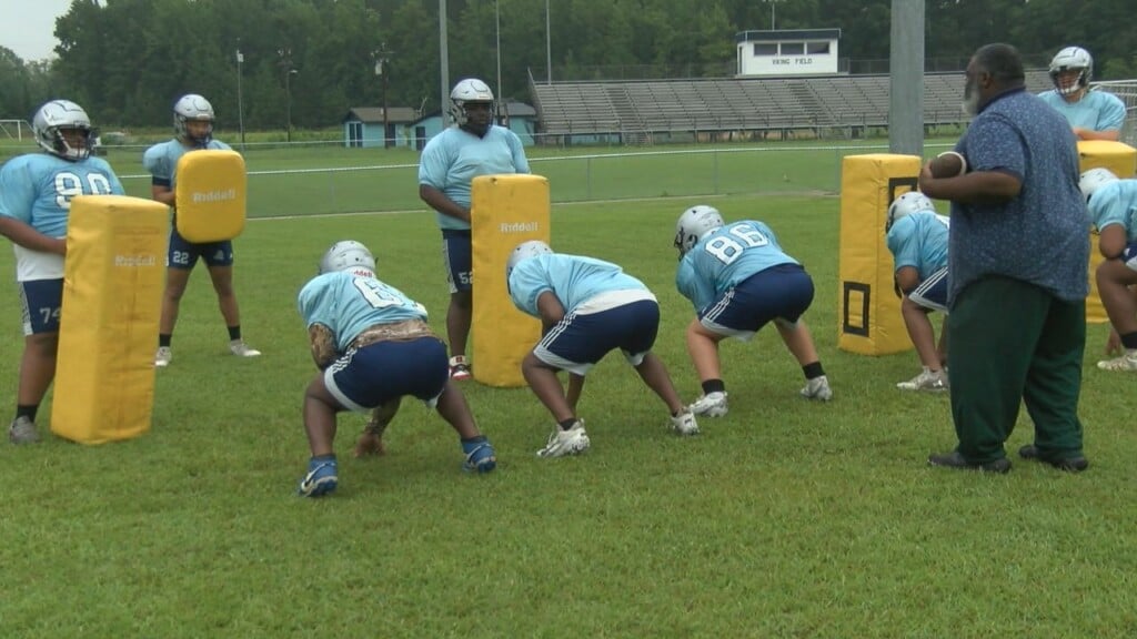West Columbus Football1