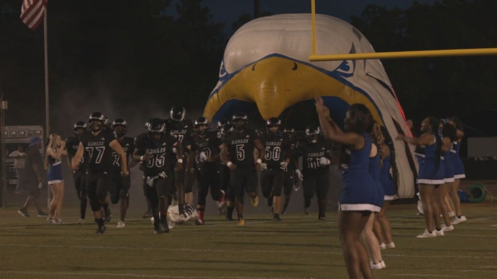 East Bladen Fb1