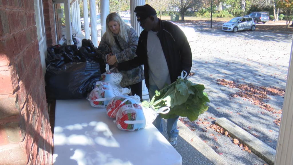 Mt Calvary Food Drive