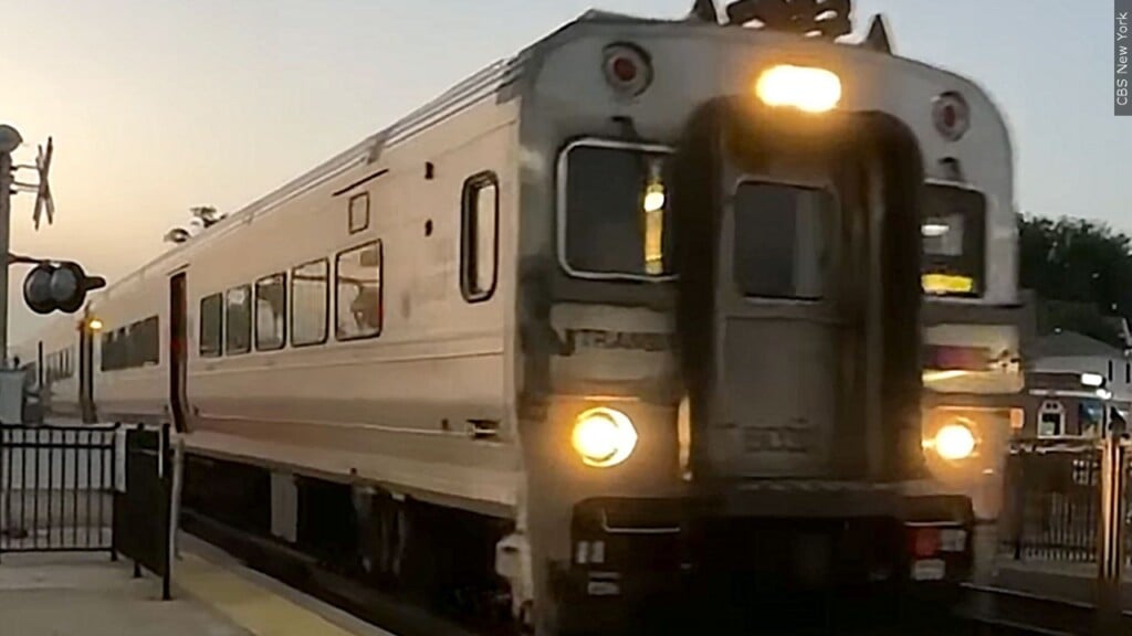 Mgn 1280x720 50516p00 Wmhjl