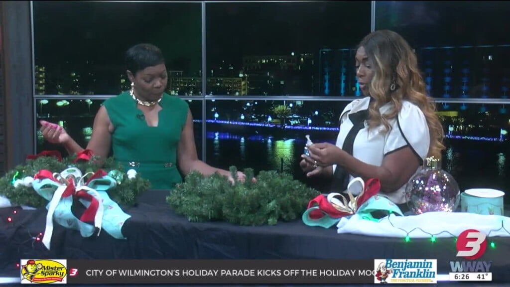 Interior Designer Shares Inexpensive Diy Holiday Wreath Hack