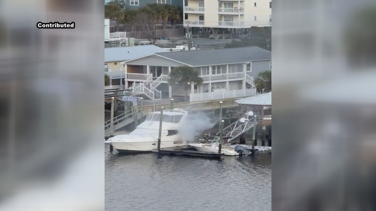 Crews respond to boat fire in Carolina Beach - WWAYTV3