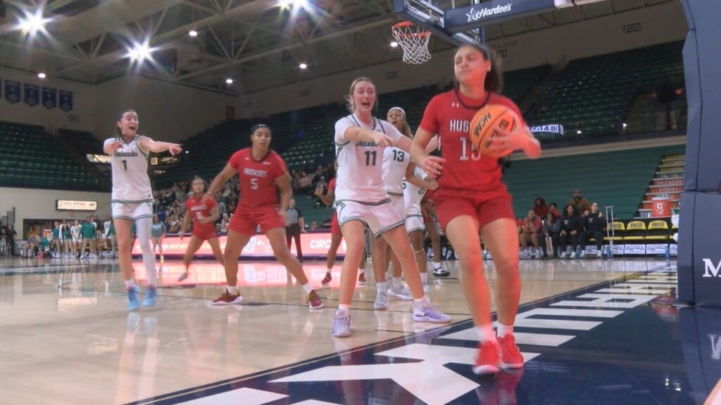 1 2 Northeastern At Uncw Wbb