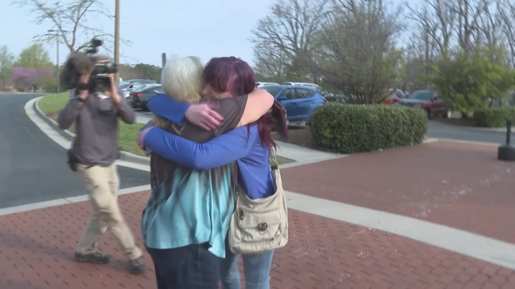 Michele Hundley Smith reunites with daughter after 24 years