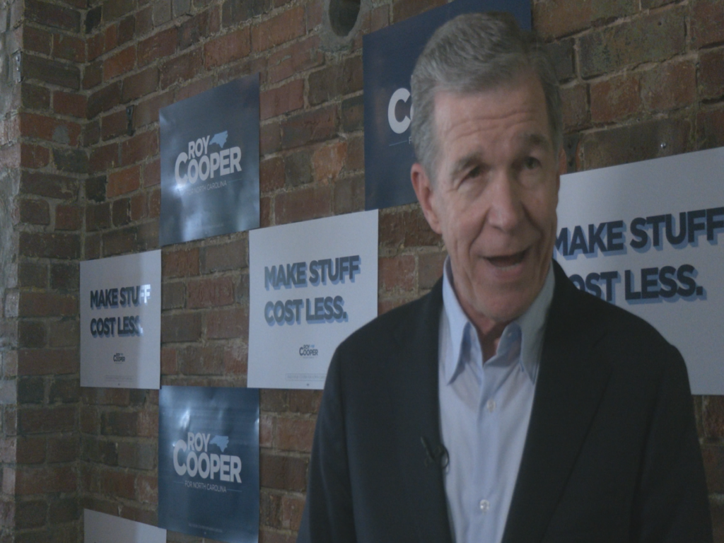 Roy Cooper in Wilmington