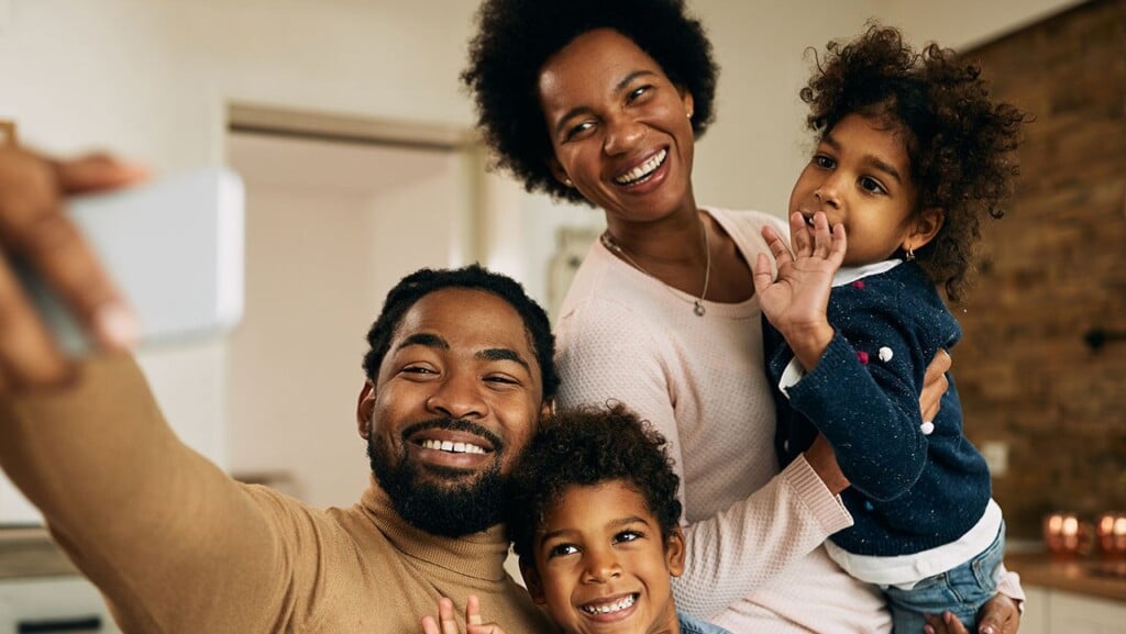 Mgn 1280x960 50922p00 Adyul