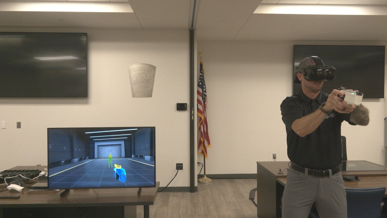 wwaytv3.com - Kinsey Rothenberger - Wilmington police introduce new VR training technology
