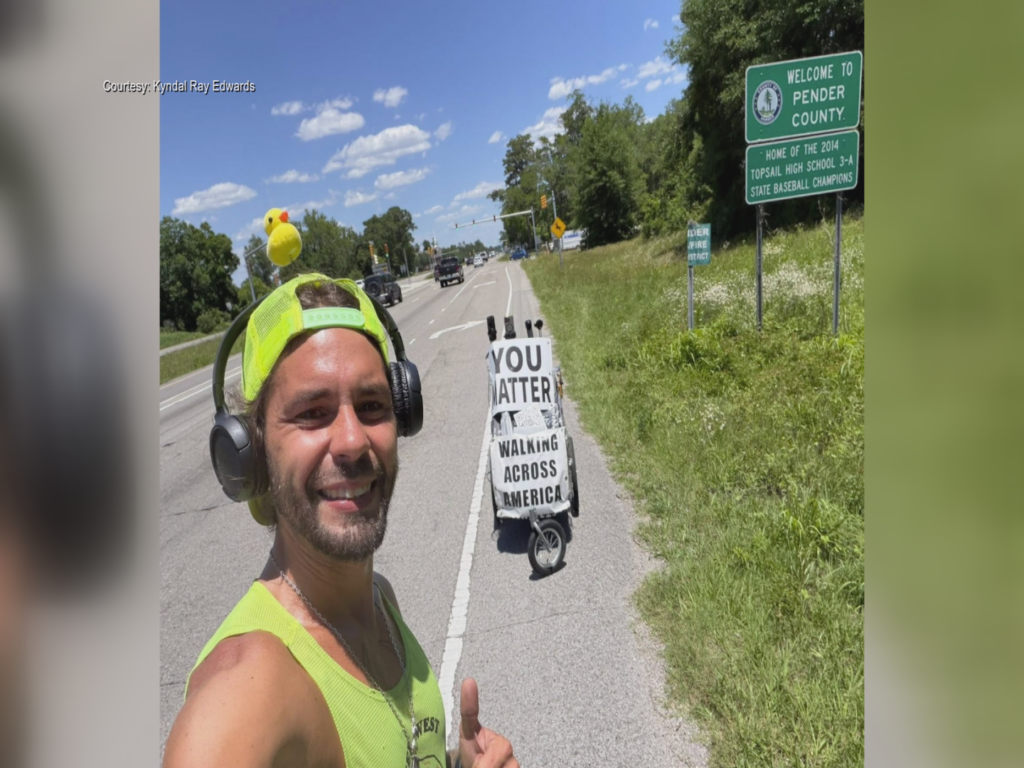 Kyndall Ray Edwards walking through america
