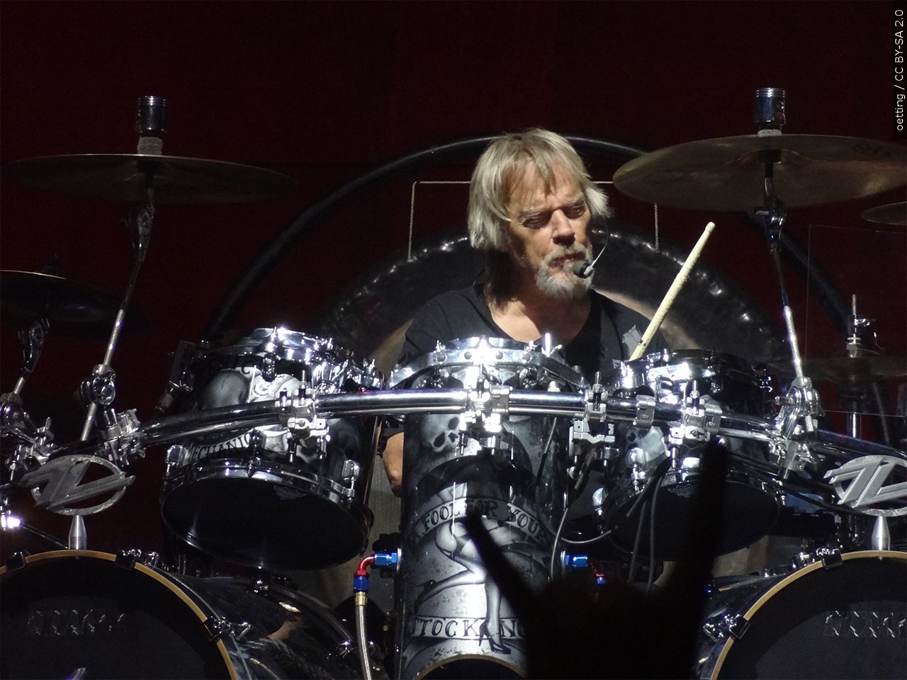 Frank Beard, ZZ Top drummer, dies at age 77