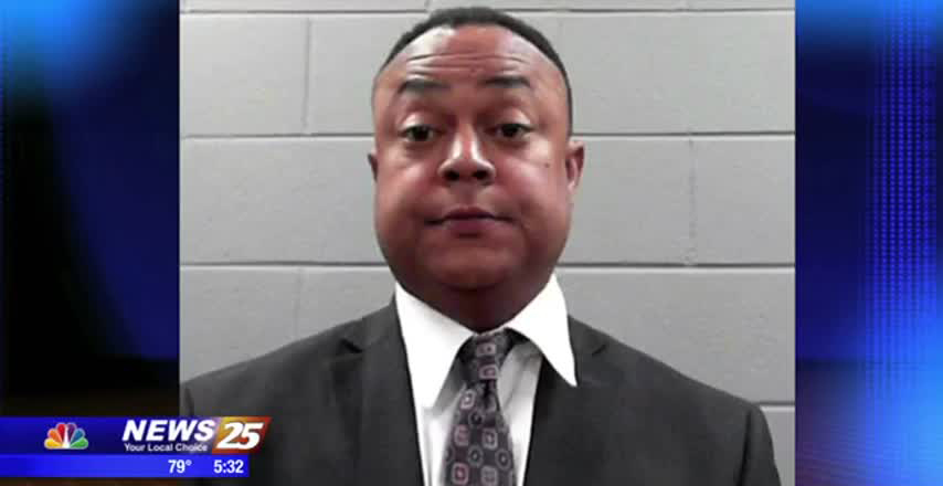 Hinds County District Attorney Facing Felony Charges Wxxv News 25