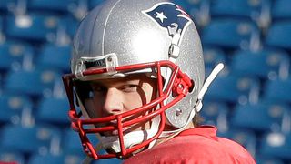 Skip Bayless reveals why he’s ‘scared to death’ about Tom Brady’s injured throwing hand ahead of Jags – Pats