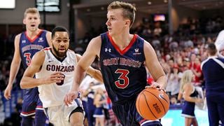 St. Mary’s knocks off No. 13 Gonzaga 74-71 for 13th consecutive win