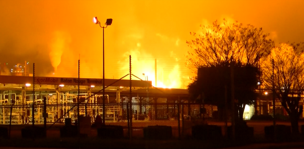 Baton Rouge ExxonMobil Plant Fire. Courtesy of WVLA