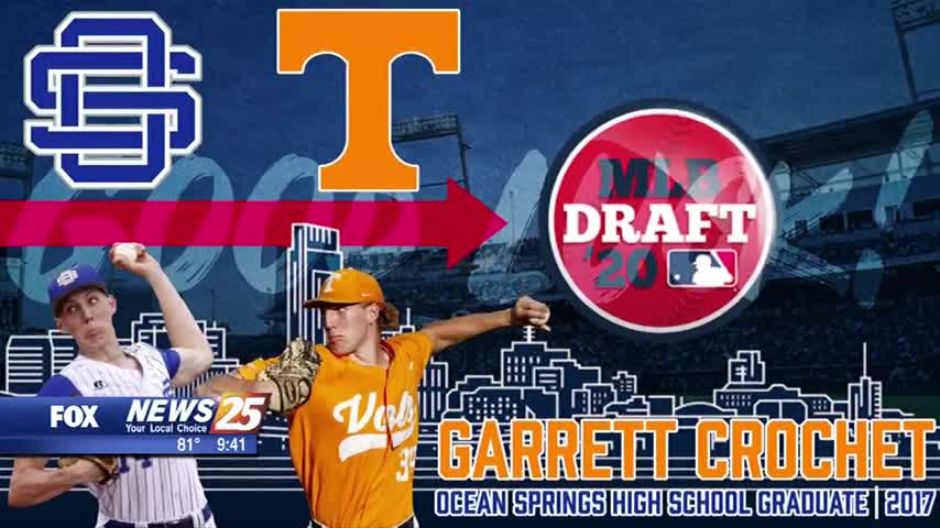 White Sox sign top draft pick Garrett Crochet