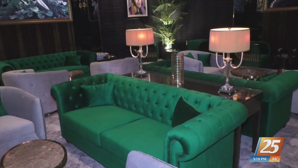 Scarlet Pearl Casino Resort Unveils New Vip Lounge