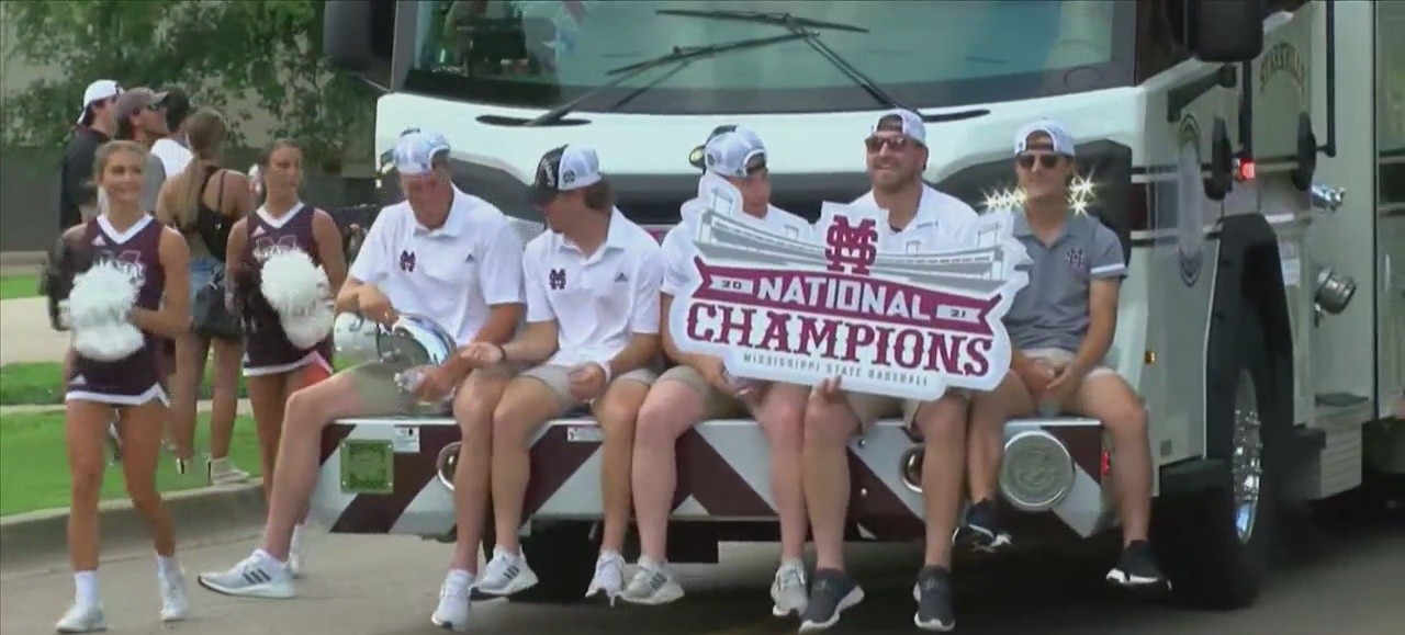 Mississippi State National Champion Trophy Tour - WXXV News 25
