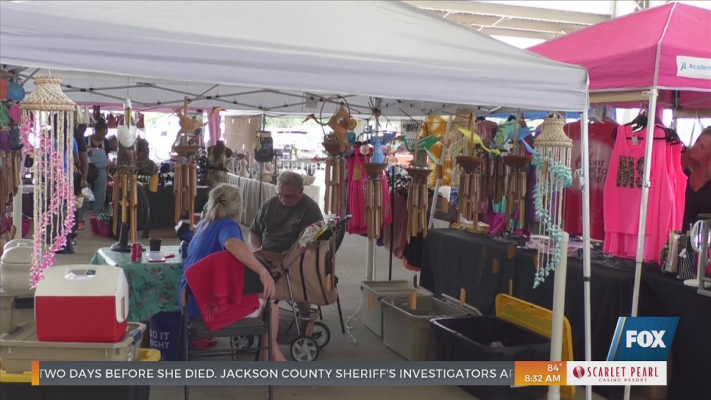 Christmas In July Arts And Crafts Fair In Pascagoula