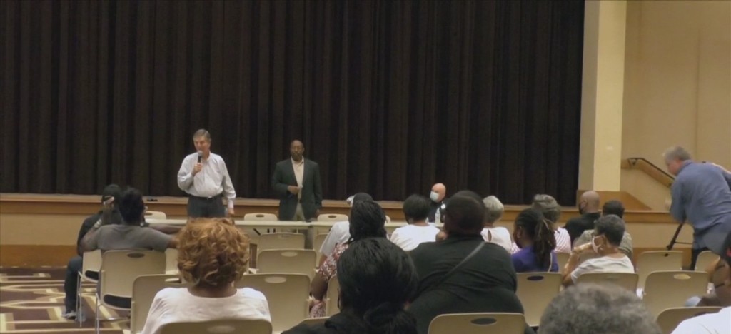 Biloxi Community Comes Together To Discuss Recent Gun Violence