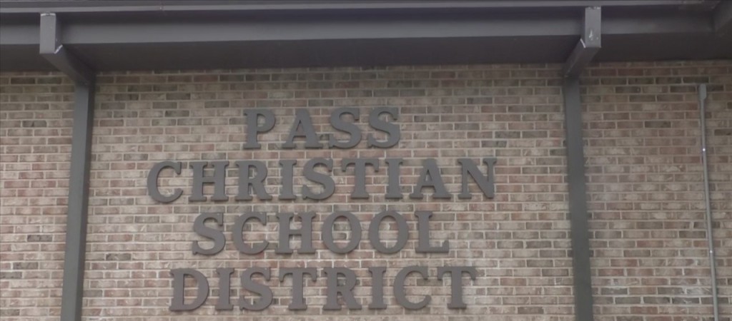 Pass Christian School District Holds Special Called Meeting