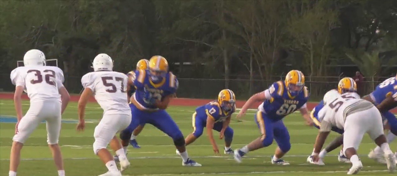 High School Football: Bay High vs. Long Beach - WXXV News 25