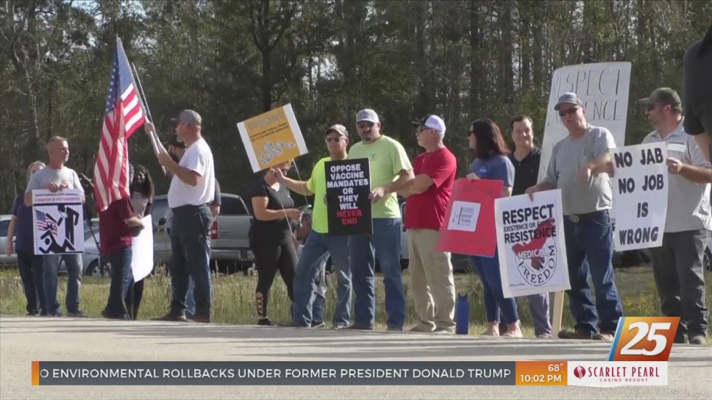 Stennis Employees Hold Prayer Rally For Medical Freedom In Hancock County