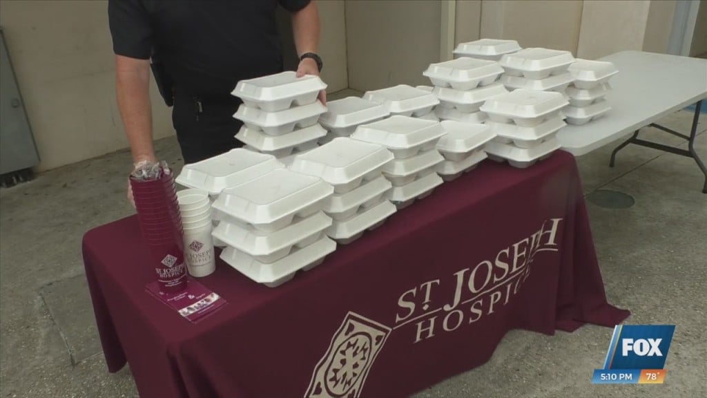 St. Joseph Hospice Serves Gulfport Police Free Lunch